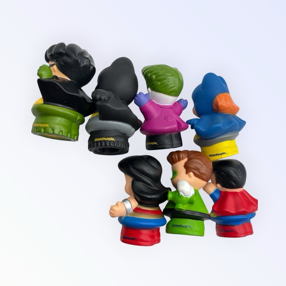 Fisher Price Little People Super DC Heroes Lot Of 7 - Picture 3 of 3